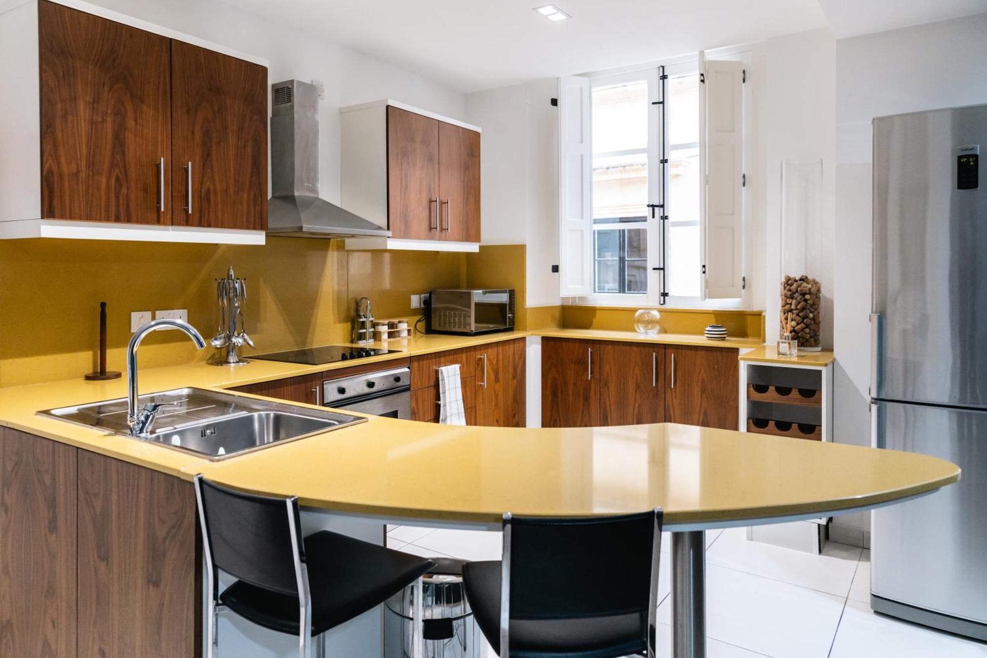 Modern Central 2Br Flat In Valletta By Arcobnb Екстериор снимка